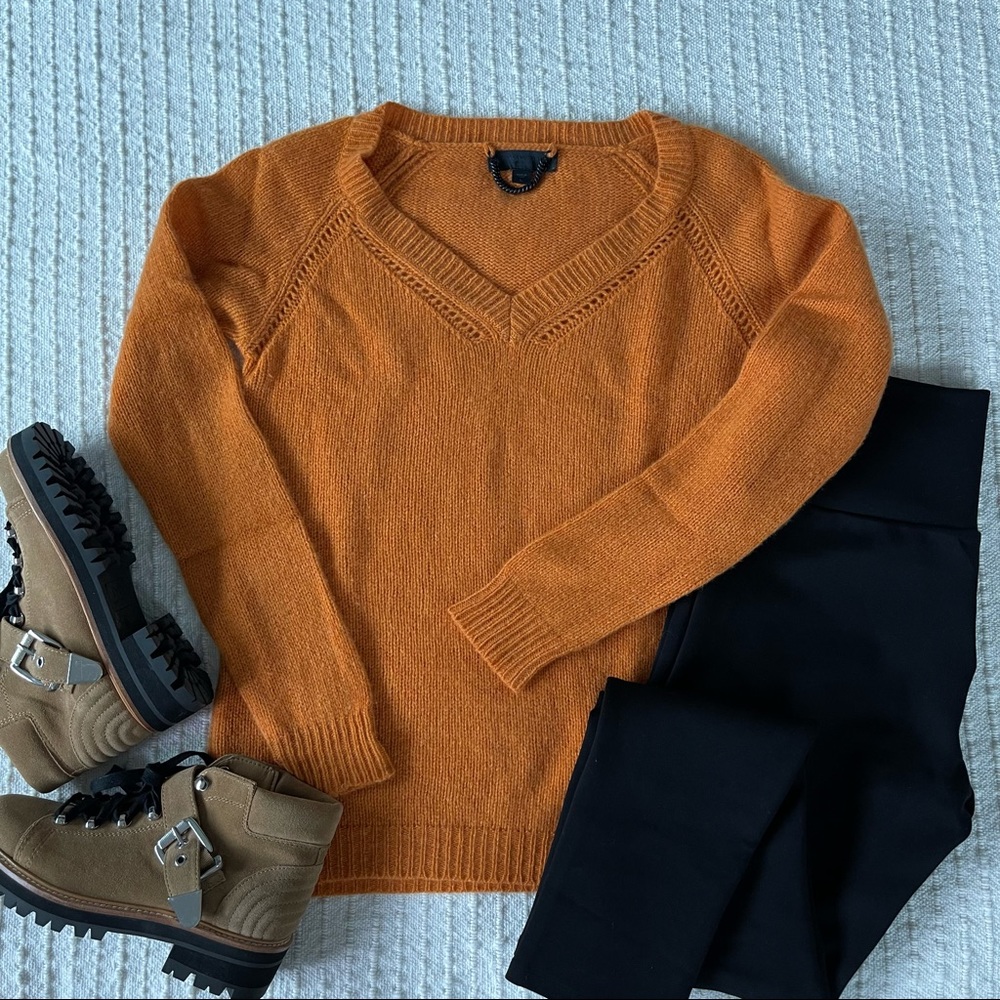 Made in Italy, BURBERRY PRORSUM cashmere V-neck sweater in burnt orange color!